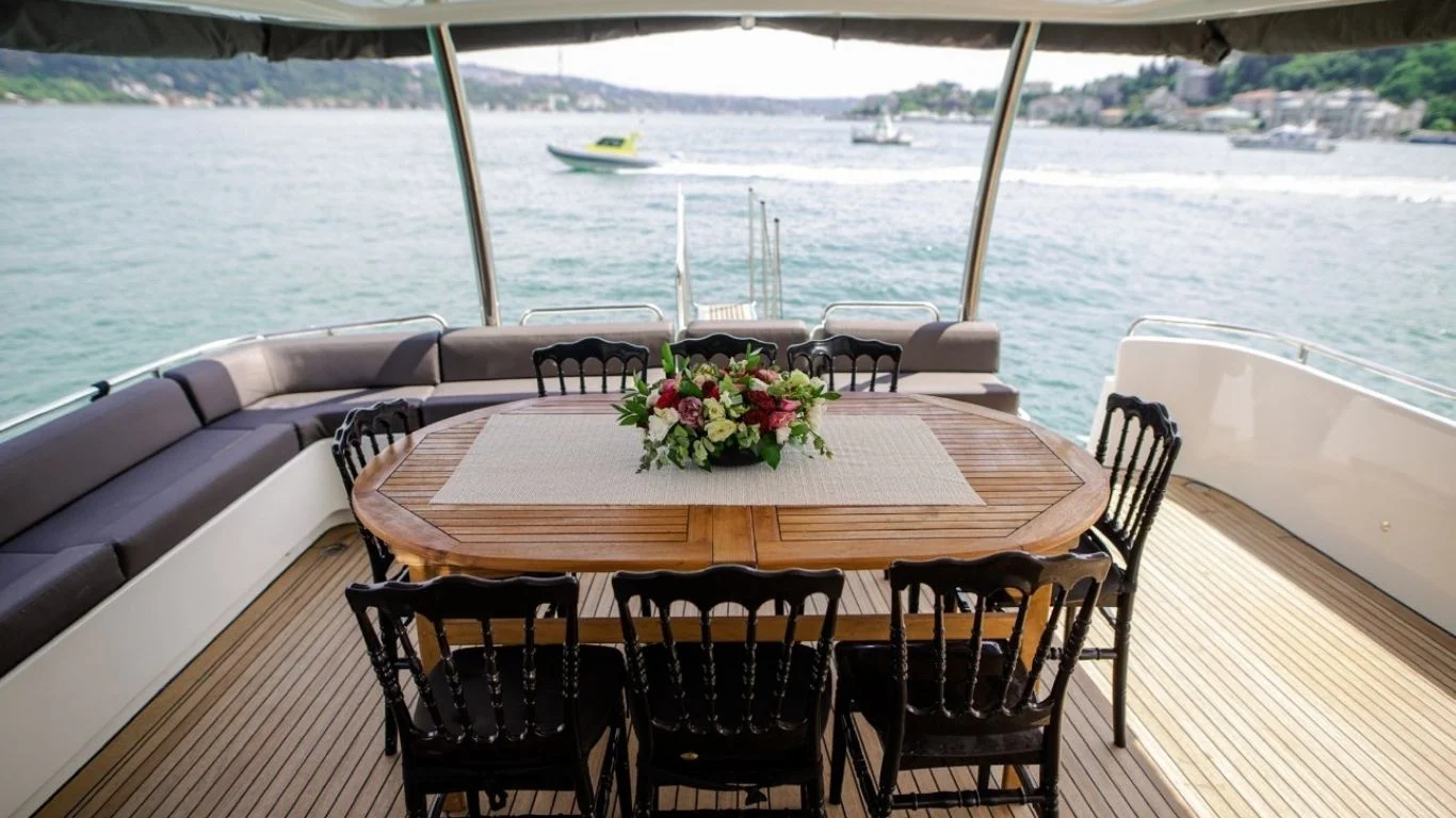 Yacht charter in istanbul